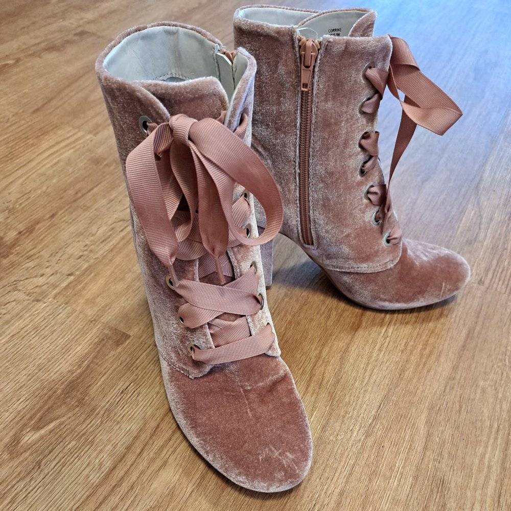 Kenneth Cole Reaction Pink Velvet Ankle Boots